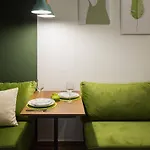 Lit Apartments